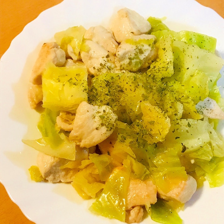 鶏肉とキャベツのあっさり&シンプル出汁炒め